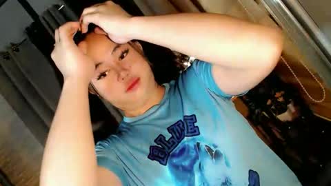 Snapshot of urnaughty_ceciliaxxx chatting on October 19, 3:47 pm cecilia online show from October 19, 3:47 pm