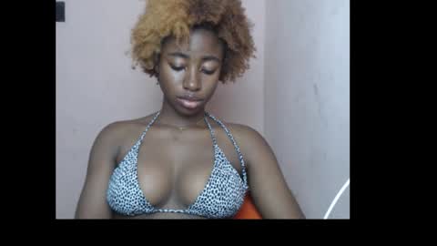 urnaughtydoll online show from September 12, 10:35 am