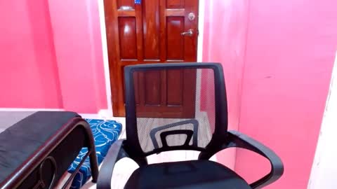 ask me online show from January 4, 8:27 pm