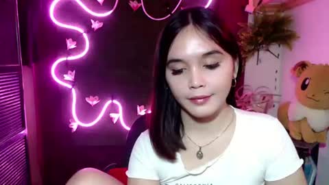 Pia online show from November 7, 5:51 pm