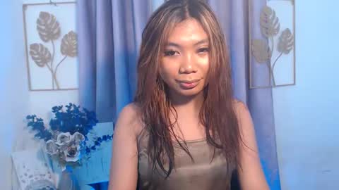 urpinay_sandra69 online show from February 5, 9:45 am