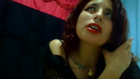 Snapshot of urposesion chatting on February 5, 3:45 am Aniie online show from February 5, 3:45 am