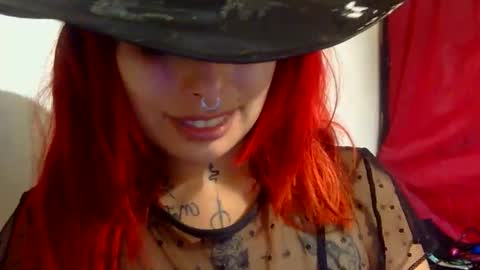 Snapshot of urposesion chatting on October 29, 8:33 pm Aniie online show from October 29, 8:33 pm