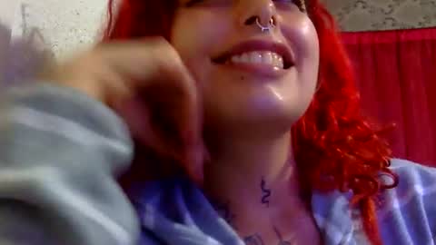 Snapshot of urposesion chatting on November 1, 3:43 am Aniie online show from November 1, 3:43 am