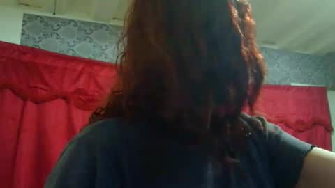 Snapshot of urposesion chatting on February 10, 3:03 am Aniie online show from February 10, 3:03 am