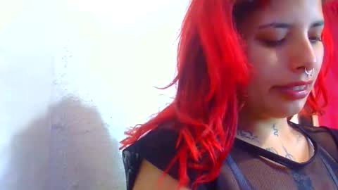 Snapshot of urposesion chatting on October 26, 12:55 pm Aniie online show from October 26, 12:55 pm