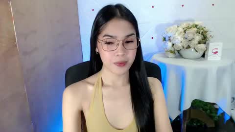 Snapshot of urpretty_nix chatting on February 15, 5:50 pm Nix online show from February 15, 5:50 pm