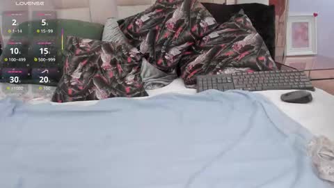 ursafrost online show from March 13, 5:42 am