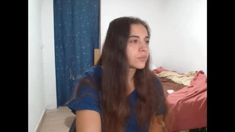 ursumi1 online show from September 22, 6:23 am