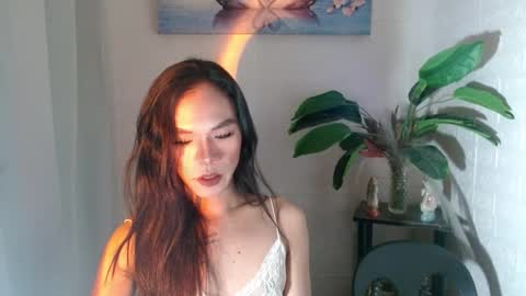 CAll me Tam online show from March 7, 1:40 pm