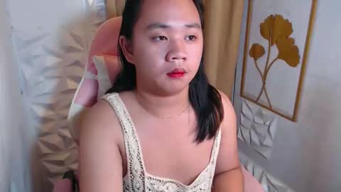 Snapshot of ursweetkittyxxx chatting on October 29, 12:42 pm KITTY online show from October 29, 12:42 pm