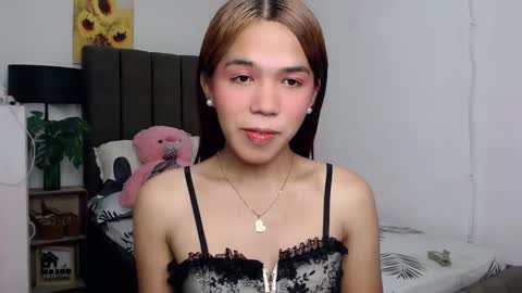CHESCA online show from January 4, 2:56 pm