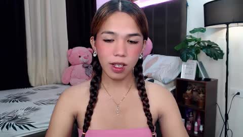 CHESCA online show from February 13, 3:35 pm