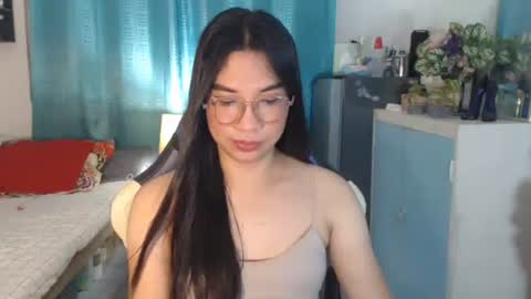 Ashley Kate Mateo Gray online show from February 9, 10:28 am