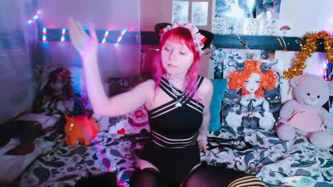 Usagi Blush online show from February 1, 2:56 pm