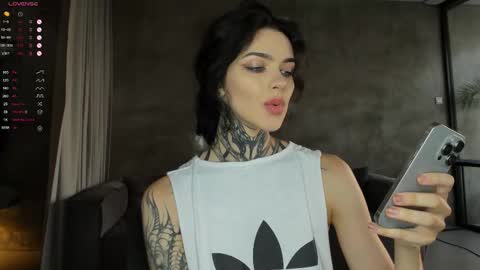 Eva online show from October 15, 9:56 am