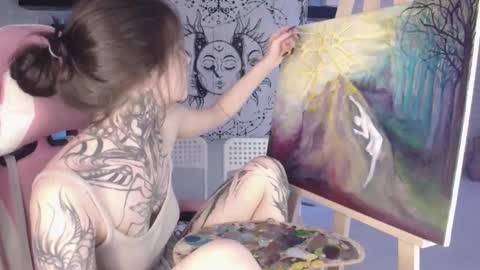 Snapshot of uwu_eva chatting on February 22, 7:32 pm Eva online show from February 22, 7:32 pm