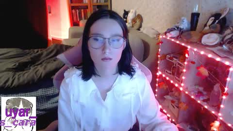 Snapshot of uyar_ chatting on October 27, 6:13 pm Cara online show from October 27, 6:13 pm