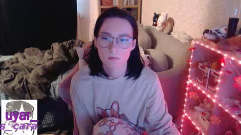 Snapshot of uyar_ chatting on October 24, 12:34 pm Cara online show from October 24, 12:34 pm