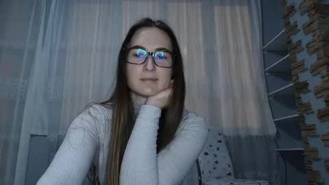 Snapshot of va_len_sea_ya chatting on March 4, 8:05 pm Valensiya online show from March 4, 8:05 pm