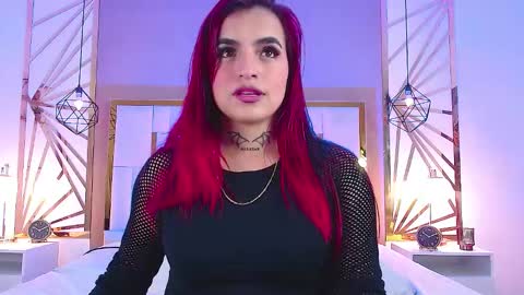 Snapshot of vaaleriee_miller_ chatting on December 3, 4:39 pm valeriee miller online show from December 3, 4:39 pm