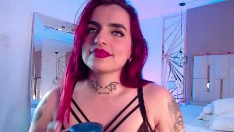 Snapshot of vaaleriee_miller_ chatting on March 4, 6:39 pm valeriee miller online show from March 4, 6:39 pm