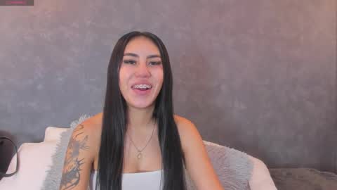 VAELINA ANGELS online show from April 18, 8:28 am