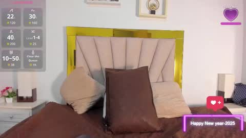 Snapshot of vahiolet_fuentes chatting on October 5, 3:22 am vahioleth online show from October 5, 3:22 am