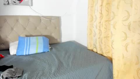 Vahiolet smith online show from September 30, 3:01 am