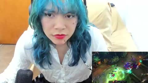 Vaiolet1314 online show from October 10, 1:54 am