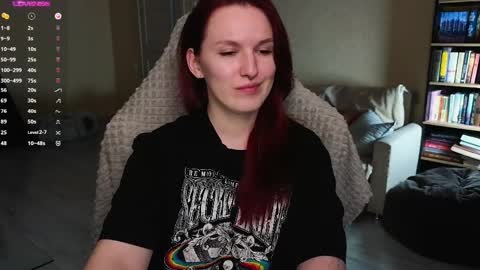 Val online show from March 29, 8:19 pm