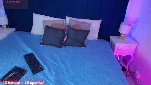 Tifanny  online show from October 16, 7:49 pm