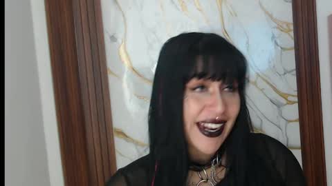 valen_ross7 online show from April 2, 2:36 pm