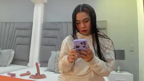 Valen White online show from January 26, 11:39 am