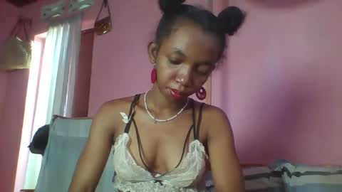 valencia302364 online show from February 2, 6:04 am