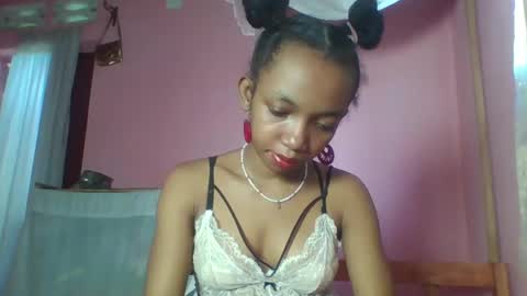 valencia302364 online show from February 12, 12:12 pm