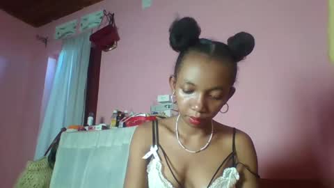 valencia302364 online show from January 5, 12:31 pm