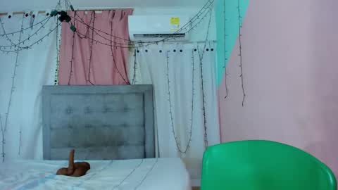 Valentina online show from September 23, 4:10 am