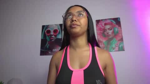 Snapshot of valentina_king18 chatting on October 14, 12:08 pm VALENTINA online show from October 14, 12:08 pm