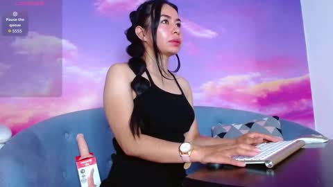 Snapshot of valentina_monroe1 chatting on September 19, 8:08 pm Vale online show from September 19, 8:08 pm