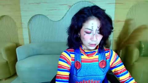 Snapshot of valentina_r_ chatting on October 31, 4:03 am Valentina online show from October 31, 4:03 am