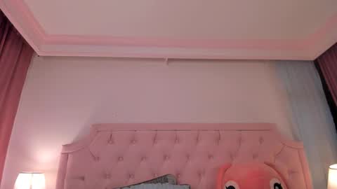 Snapshot of valentoro1 chatting on October 13, 1:47 pm Vale Toro online show from October 13, 1:47 pm