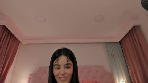 Vale Toro  online show from February 22, 12:28 pm