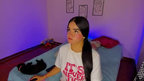 Snapshot of valeri_10 chatting on October 10, 3:00 am valeri_10 online show from October 10, 3:00 am