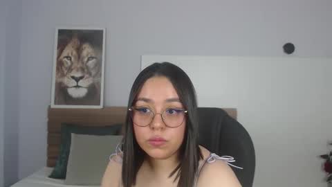 Valeri Reyes online show from September 19, 8:08 pm