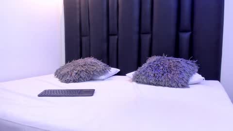 valeri_tafur online show from December 24, 11:06 am