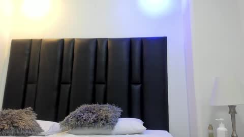 valeri_tafur online show from January 5, 10:53 am