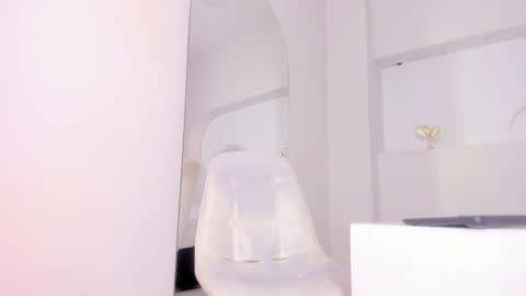 Snapshot of valeria_sweetgh chatting on September 8, 8:19 pm valeria online show from September 8, 8:19 pm