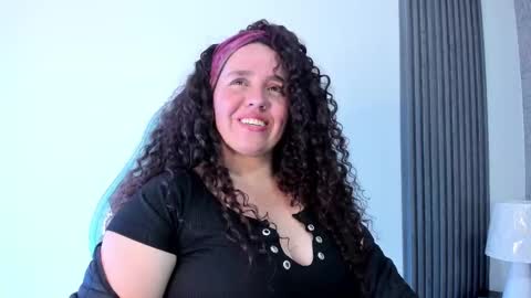 Snapshot of valeriaa_soler chatting on October 7, 6:12 pm Valeria online show from October 7, 6:12 pm