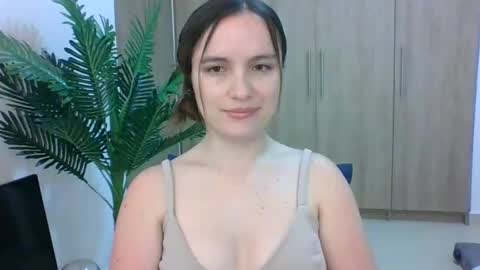 valeriafrannco online show from January 21, 12:04 am